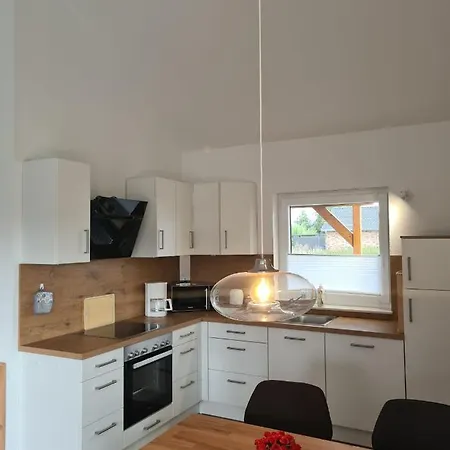 Haus Dornroeschen * Schweiburg